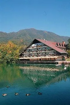 Hotel Alma & Castle Hrib 3*, Preddvor