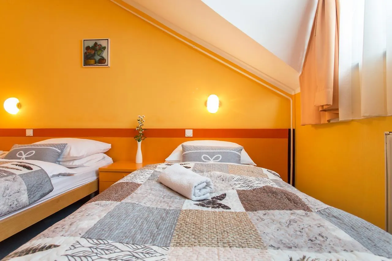 Hotel Alma & Castle Hrib