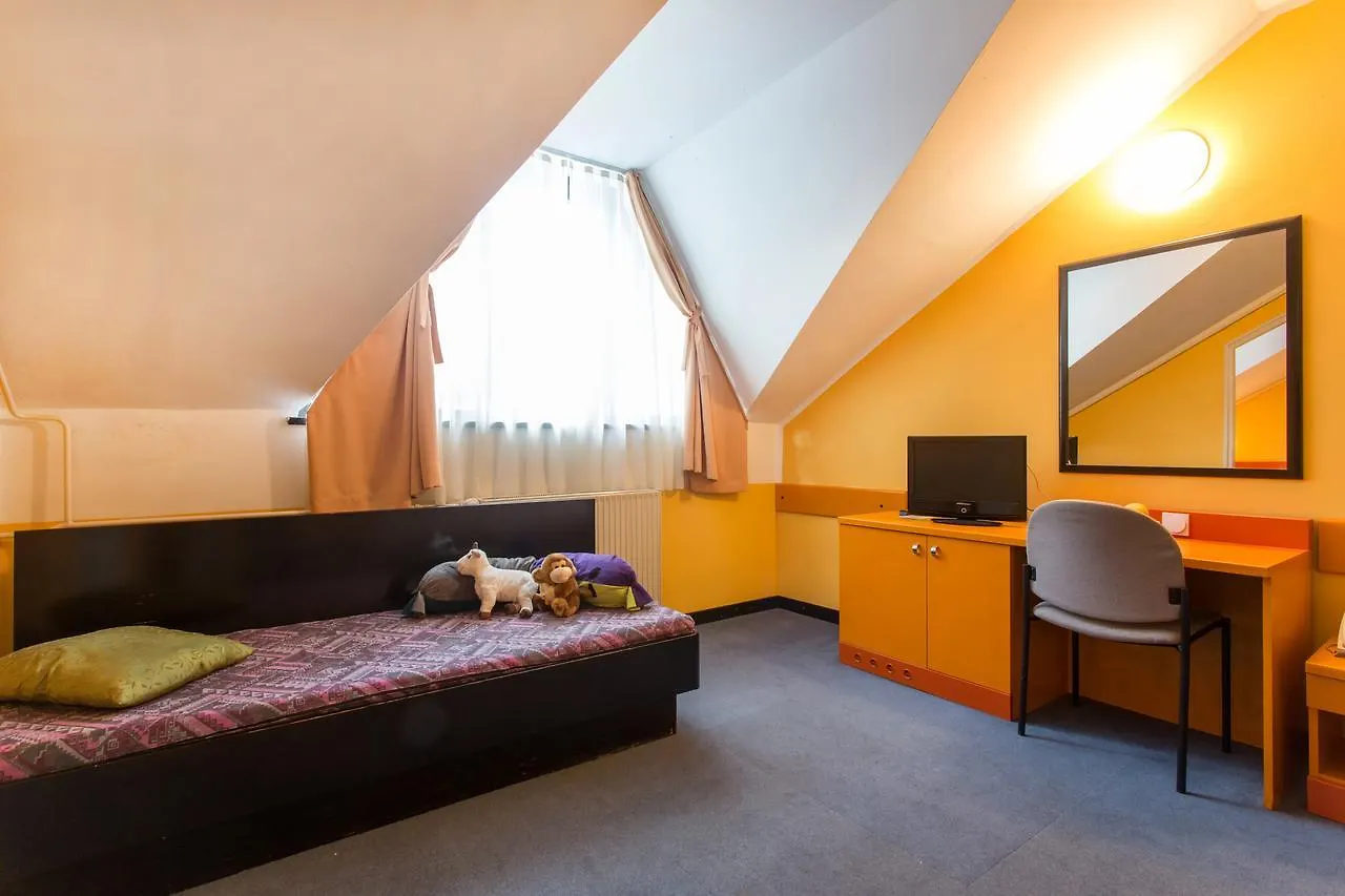 Hotel Alma & Castle Hrib