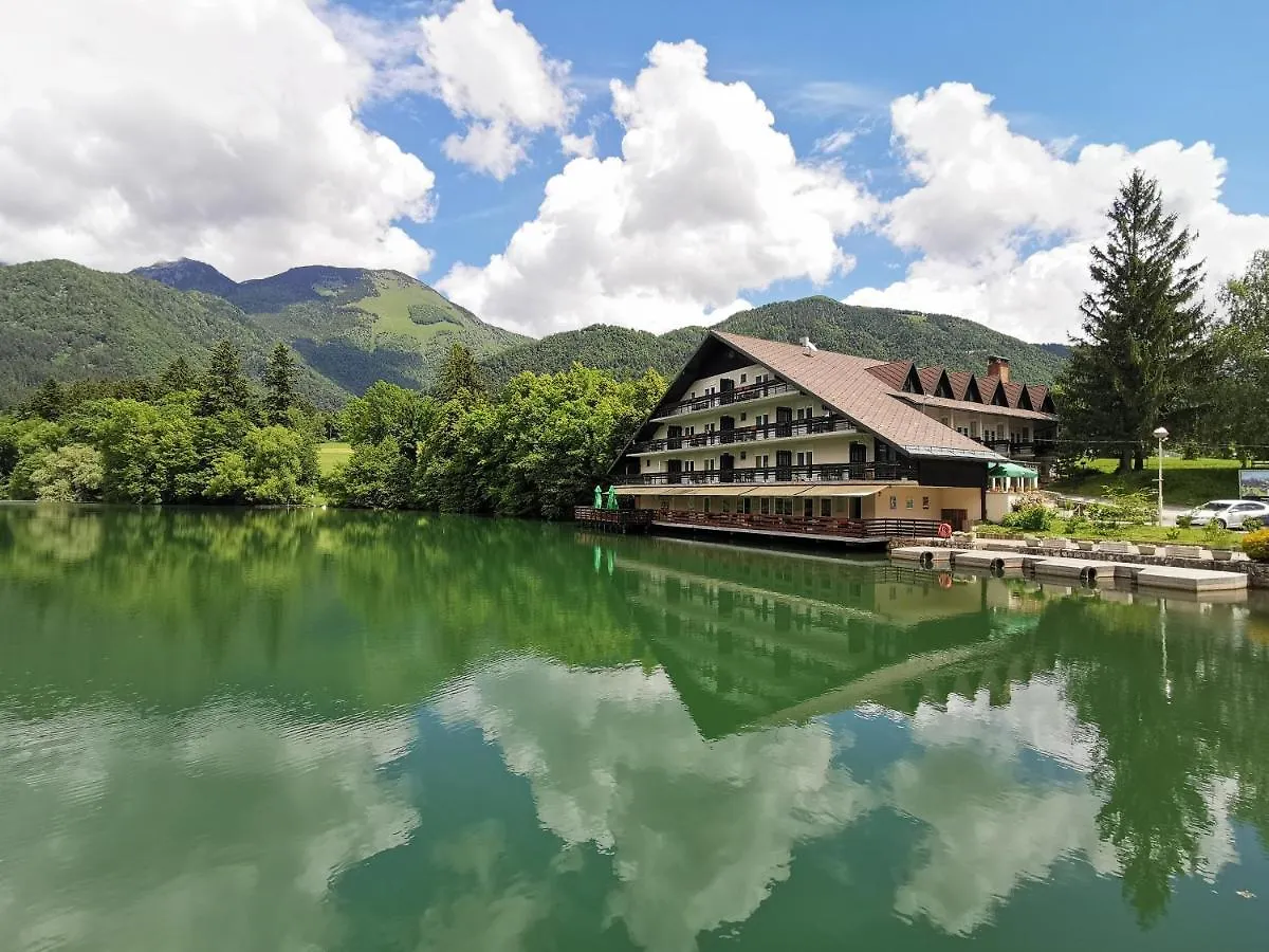 Hotel Alma & Castle Hrib